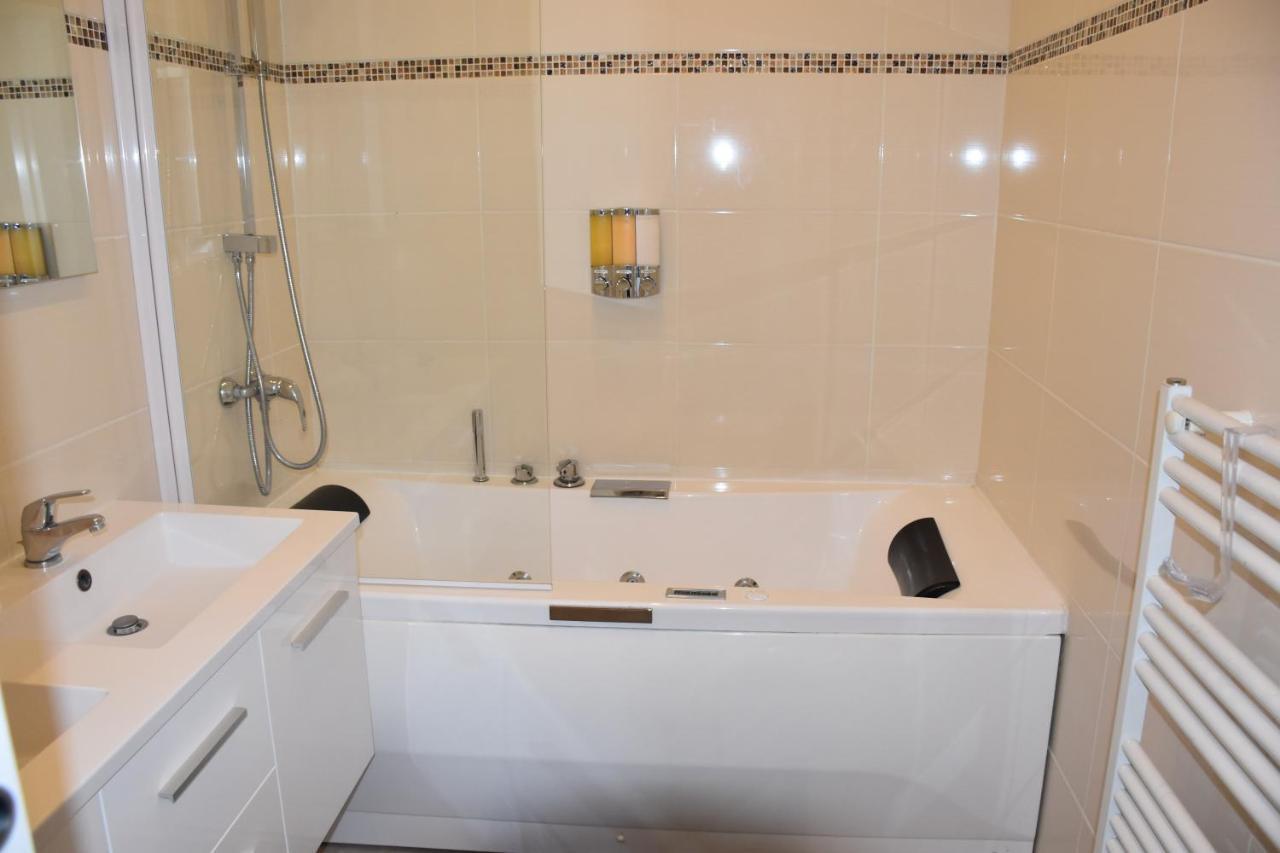 Nice Centre- Superbe 100M2 - 10 Mn A Pied De La Mer ! Luaran gambar